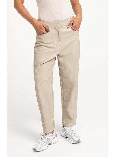 Yaya Faux leather carrot fit trousers