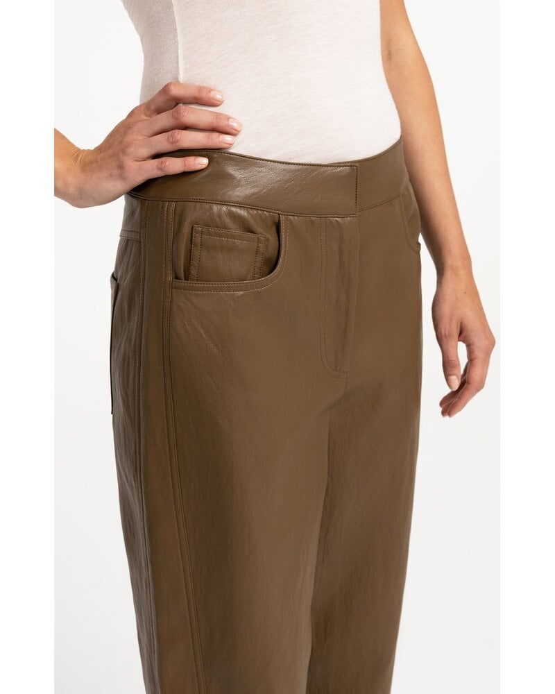 Yaya Pantalon coupe carotte en faux cuir