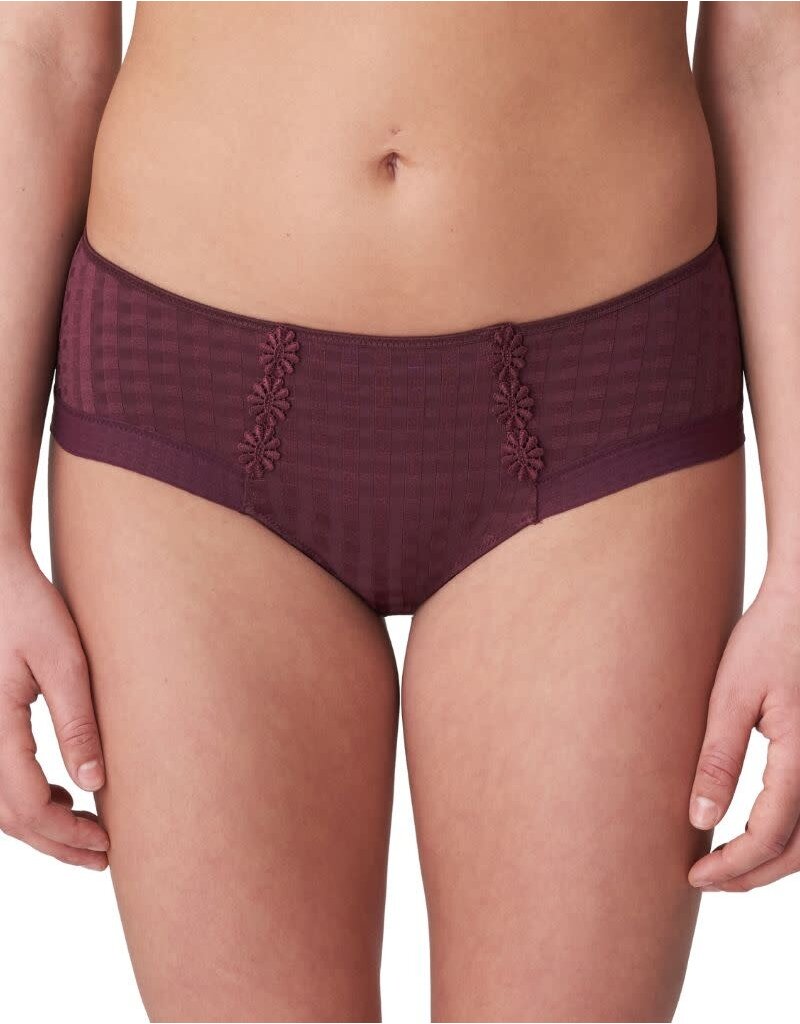 Marie Jo Avero 050-0415