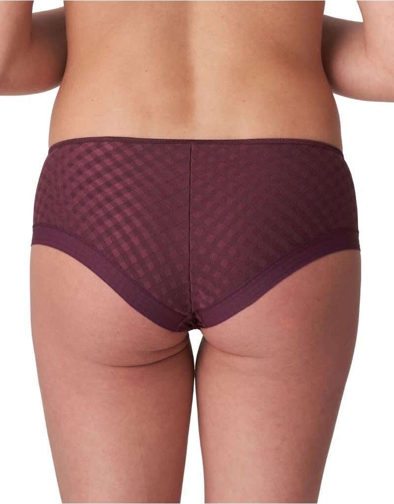 Marie Jo Avero 050-0415