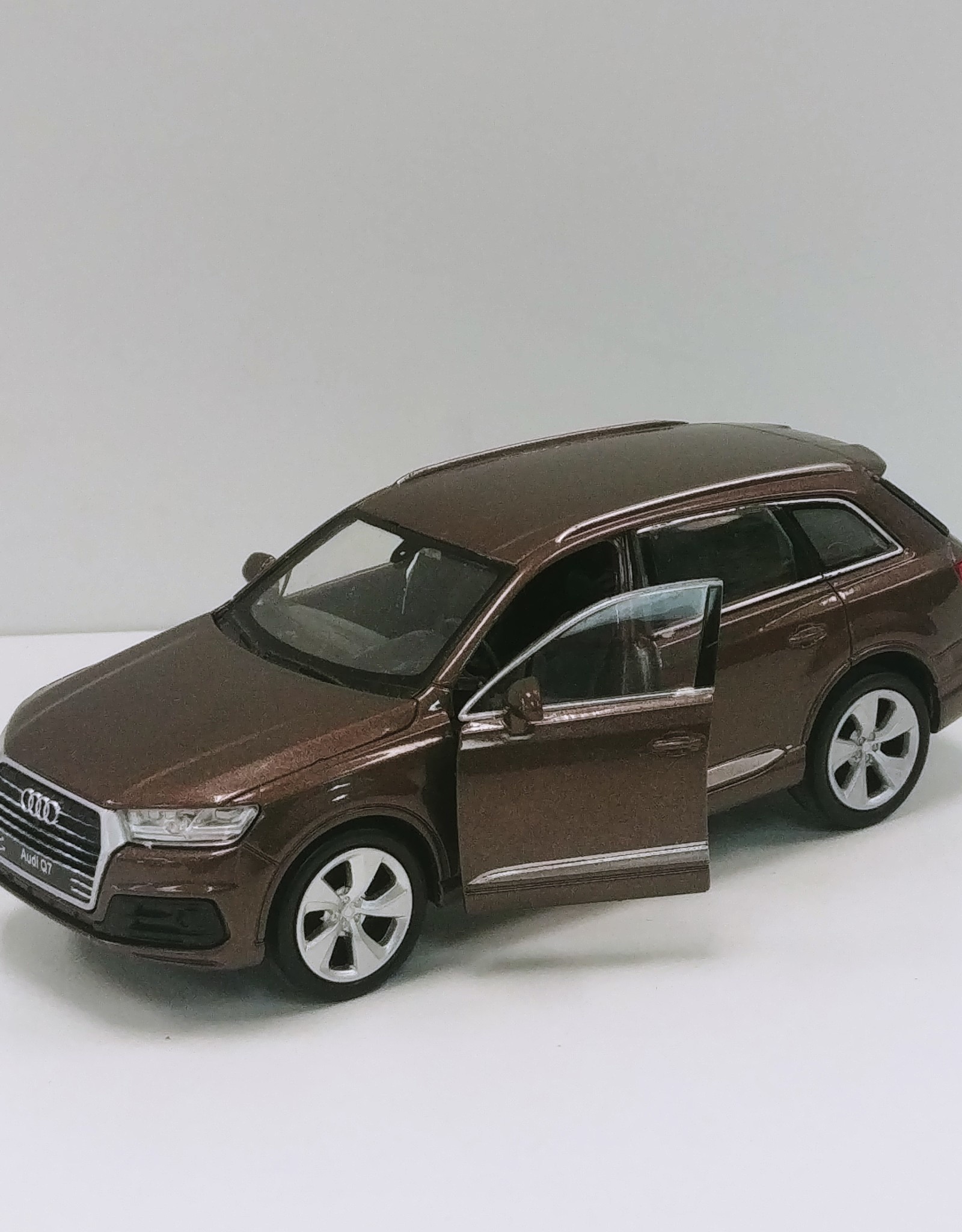 toy audi q7