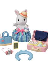 Calico Critters Calico Critters - Weekend Travel Set with Snow Rabbit Mother