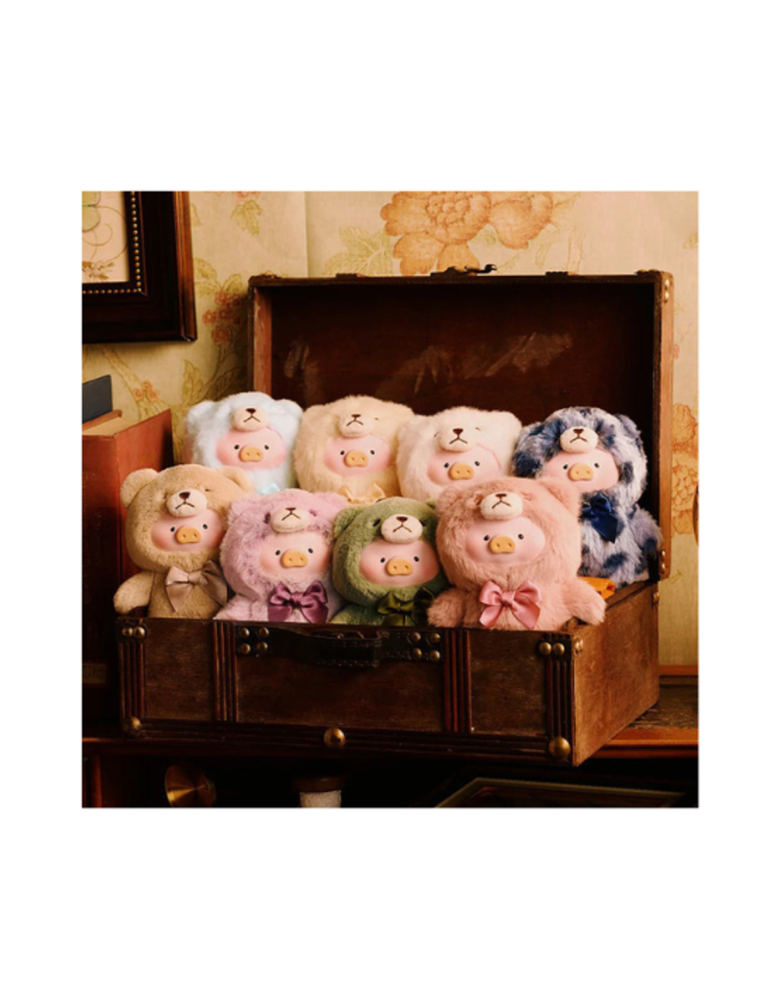 Toyzeroplus Toyzeroplus - Lulu The Piggy Vintage Teddy Shop Vinyl Face Plush Pendant Blind Box