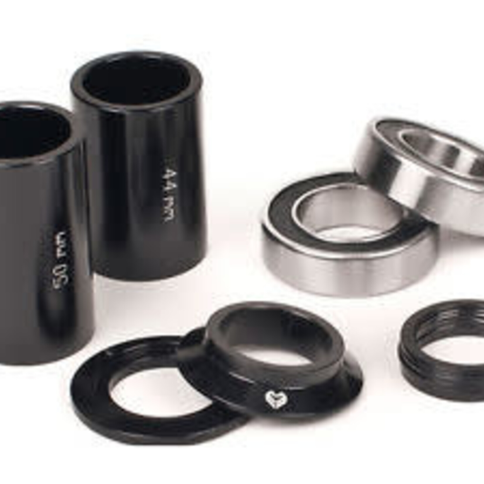 Eclat Eclat Mid Bottom Bracket Kit 22mm Black