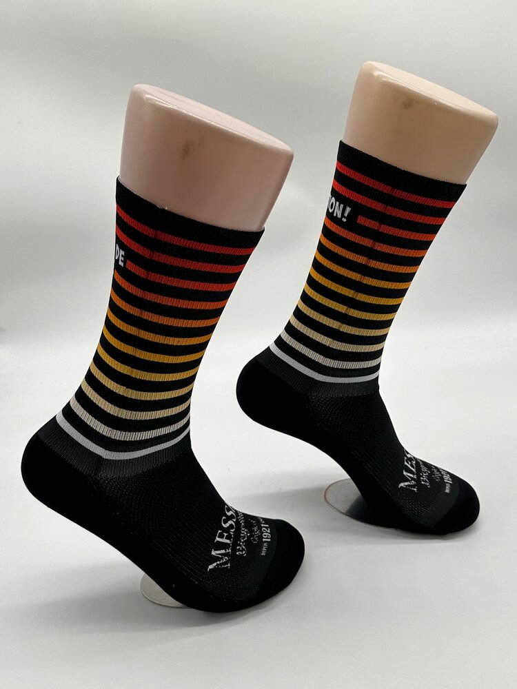 Bas Outway Messier à bandes