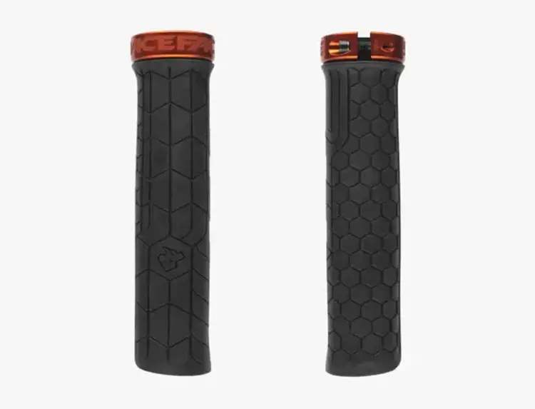 RaceFace Raceface, Getta grips