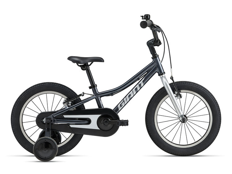 Giant Giant, Animator 16 2026