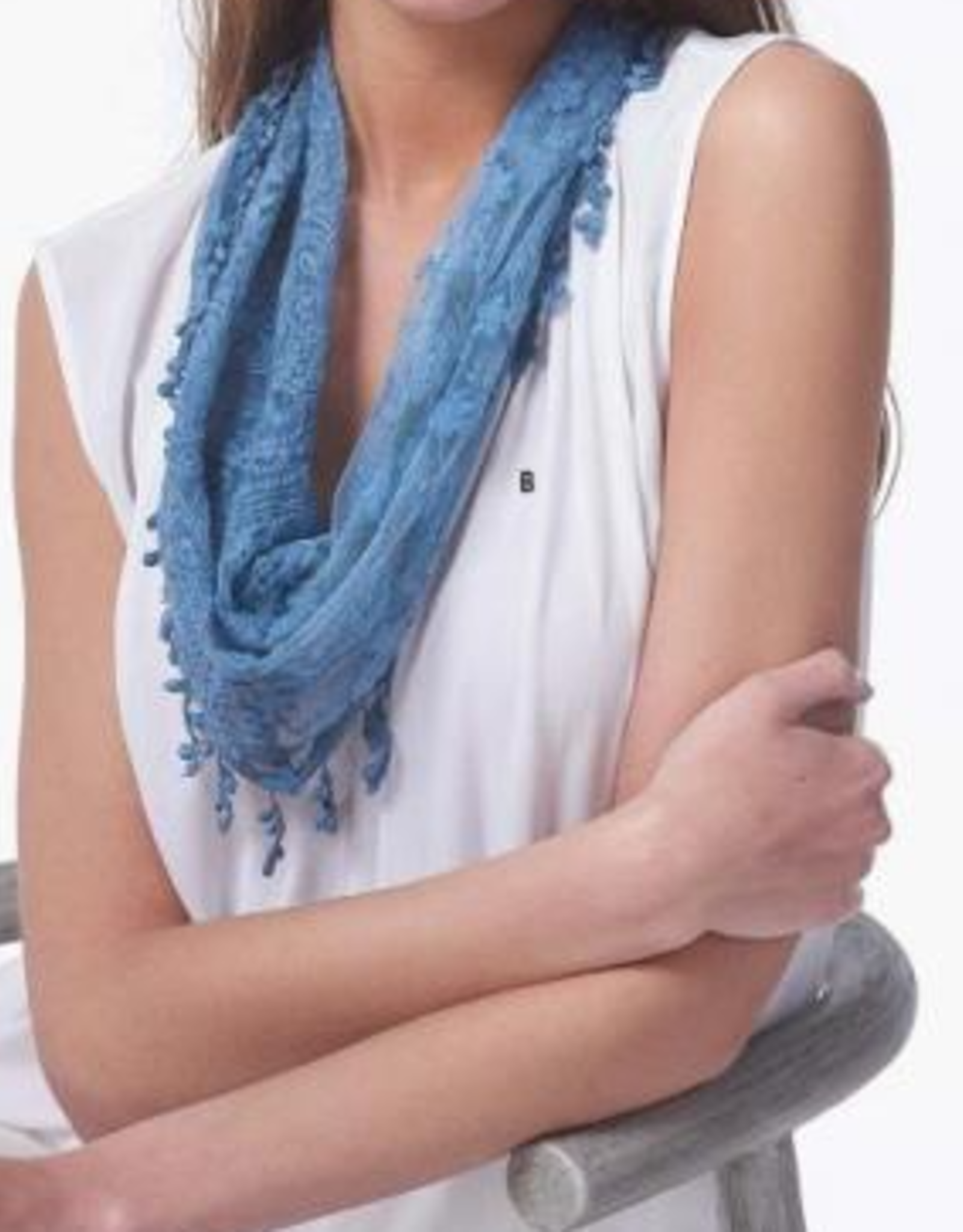 K & K Magnetic Scarf - Paisley Lace