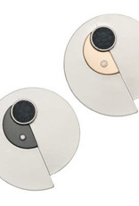 Howards Magnetic Brooch