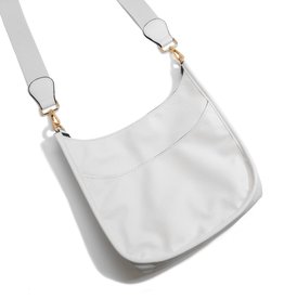 judson 782862 -  Solid Color Leather Handbag With Matching Strap - White