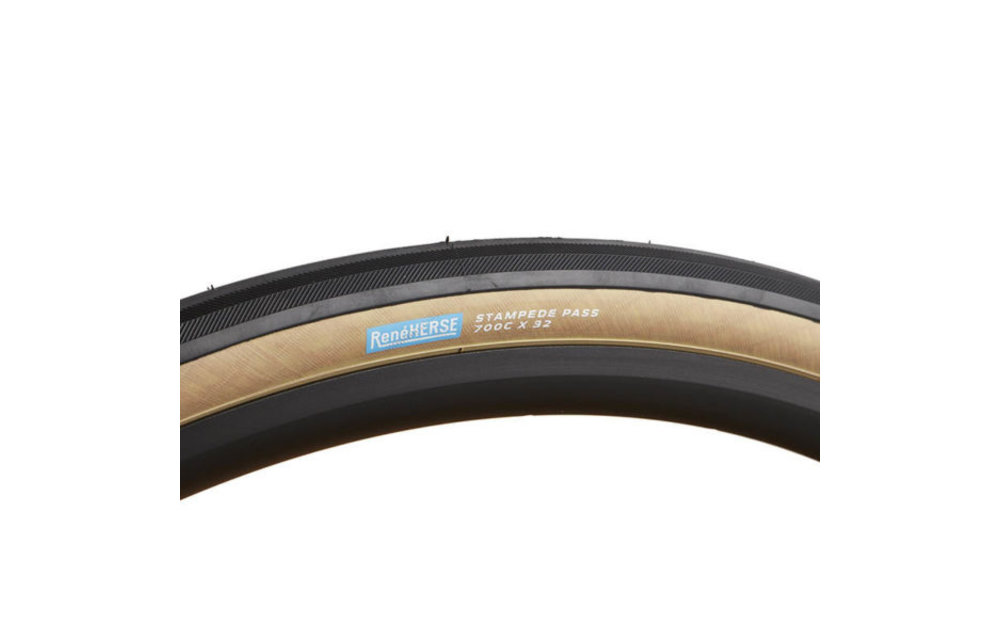700c x 32 Stampede Pass Tire