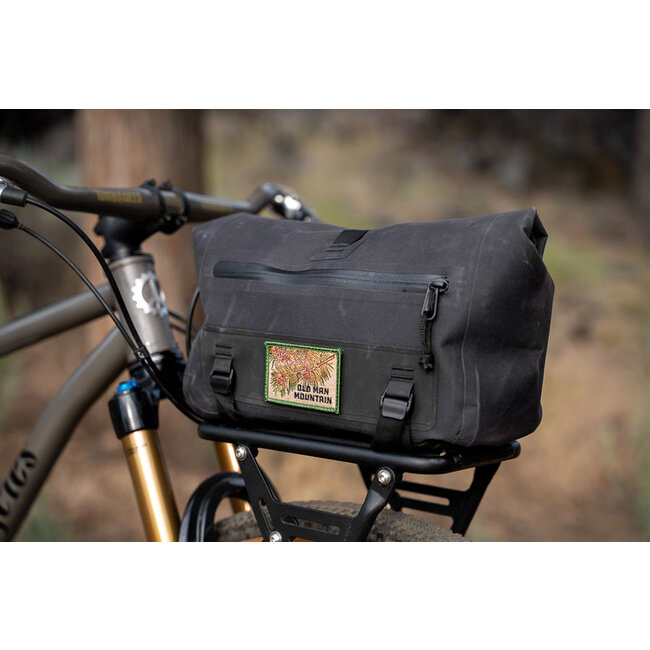 Old Man Mountain Juniper Trunk Bag