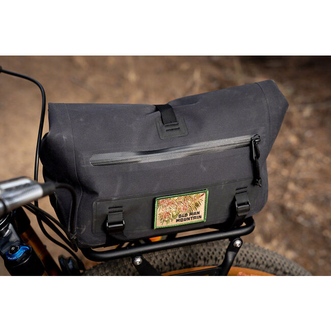 Old Man Mountain Juniper Trunk Bag