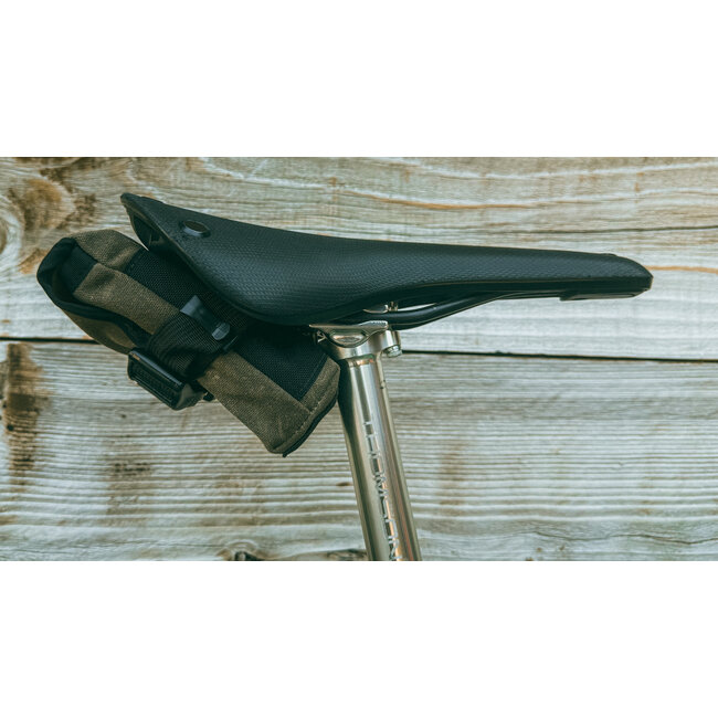 ILE Seat Bag (Waxed Canvas)