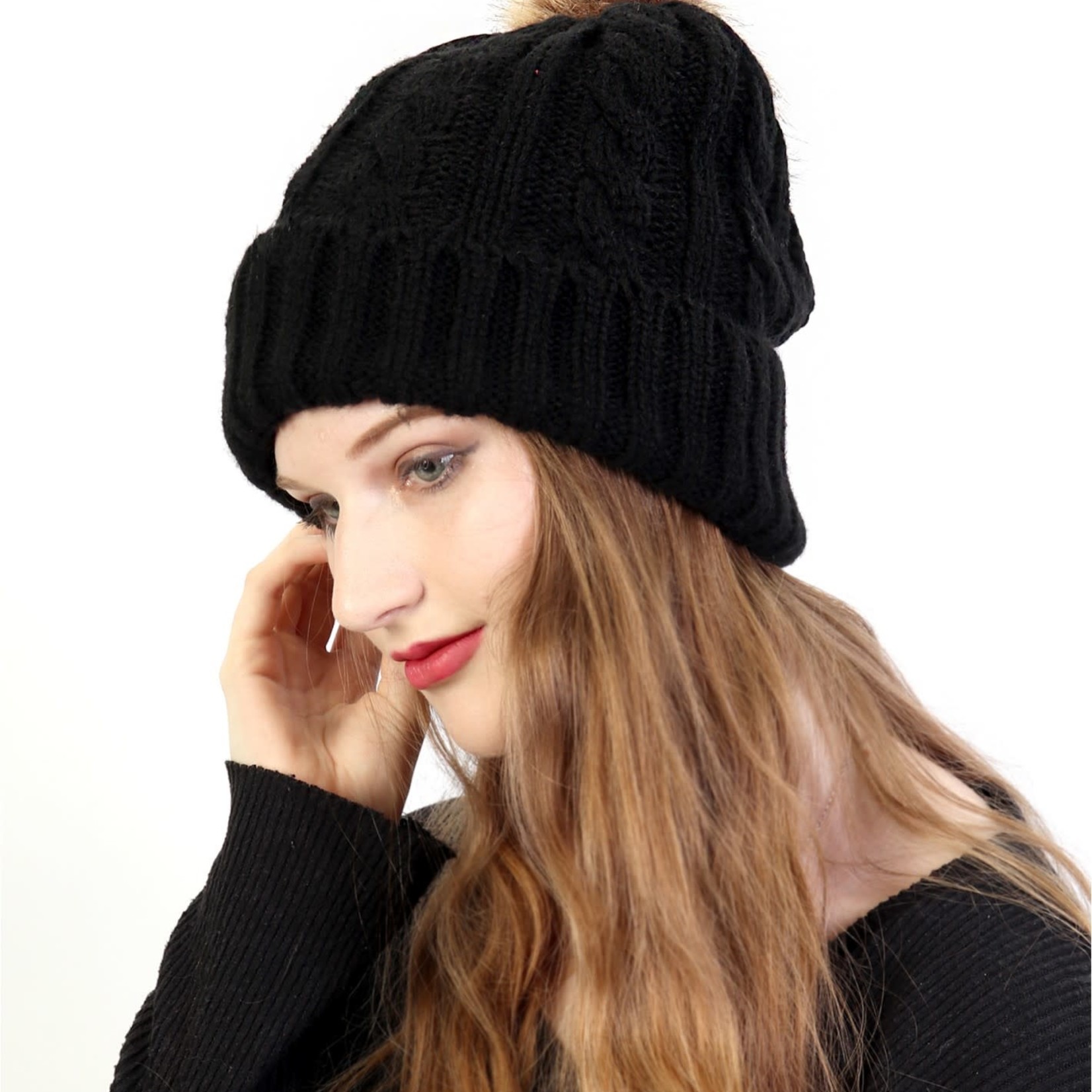 Cable Knitted Hat W/ Removable Pom Pom (Plush Inside)-Black