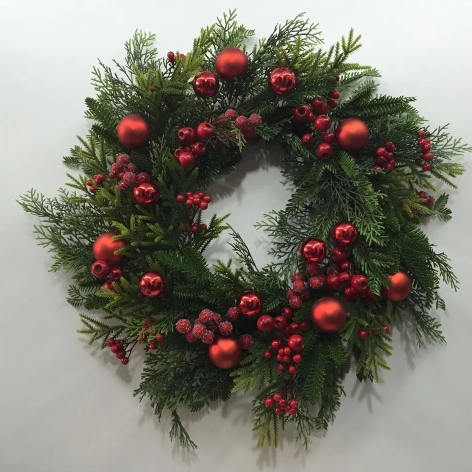 26"D, Christmas Greens w/Berries /ornaments Wreath