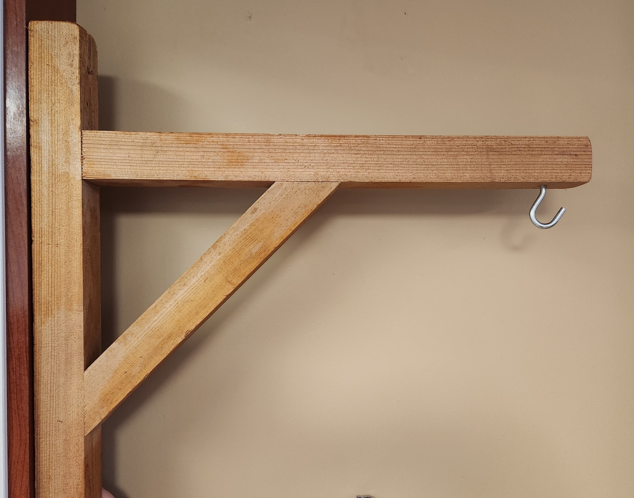 Cedar Wall Bracket for Hanging Baskets Klomps Home and Garden