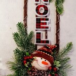 Hanging Noel Snowman w/mixed Greens