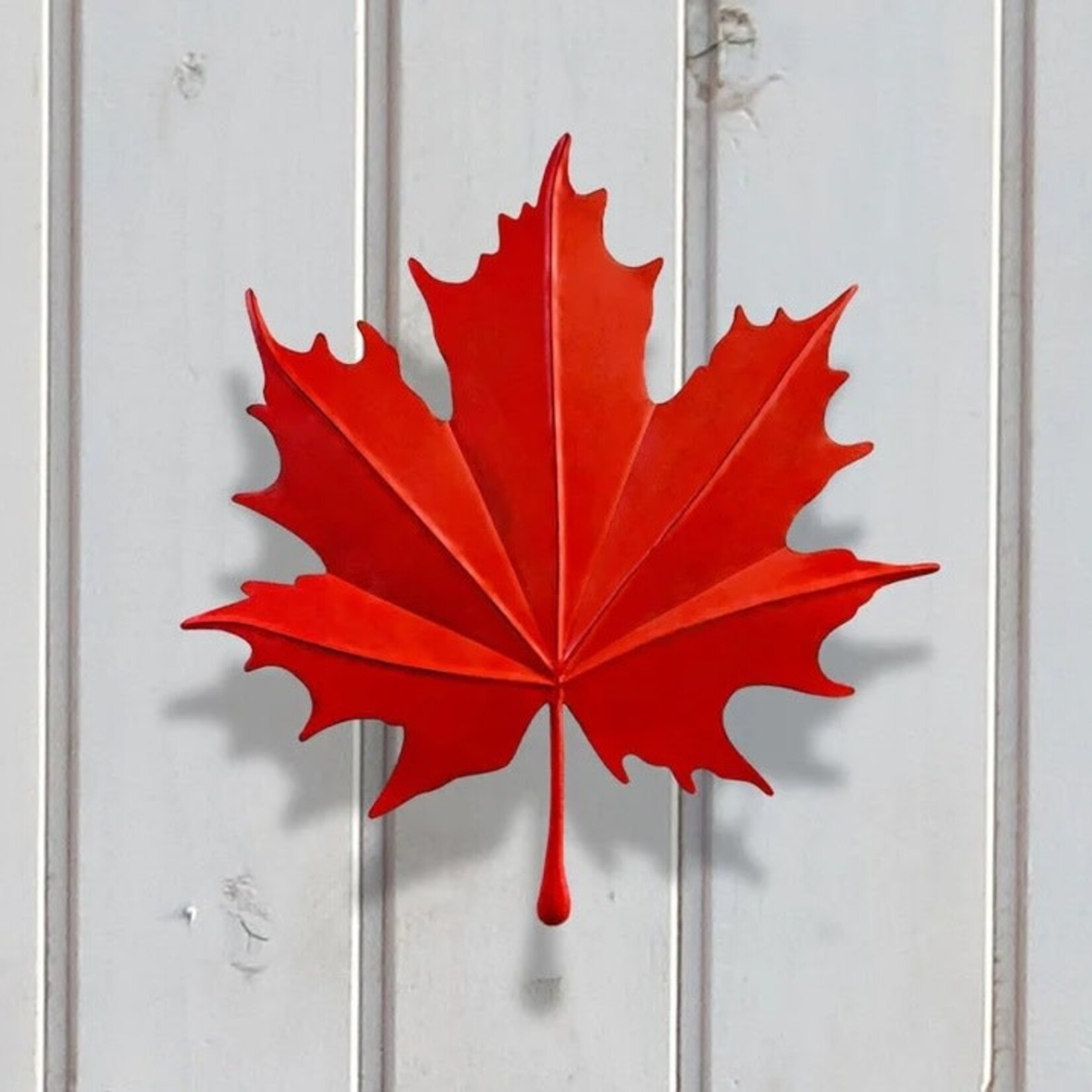 Red Metal Maple Leaf Small