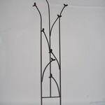 Narrow trellis with birds