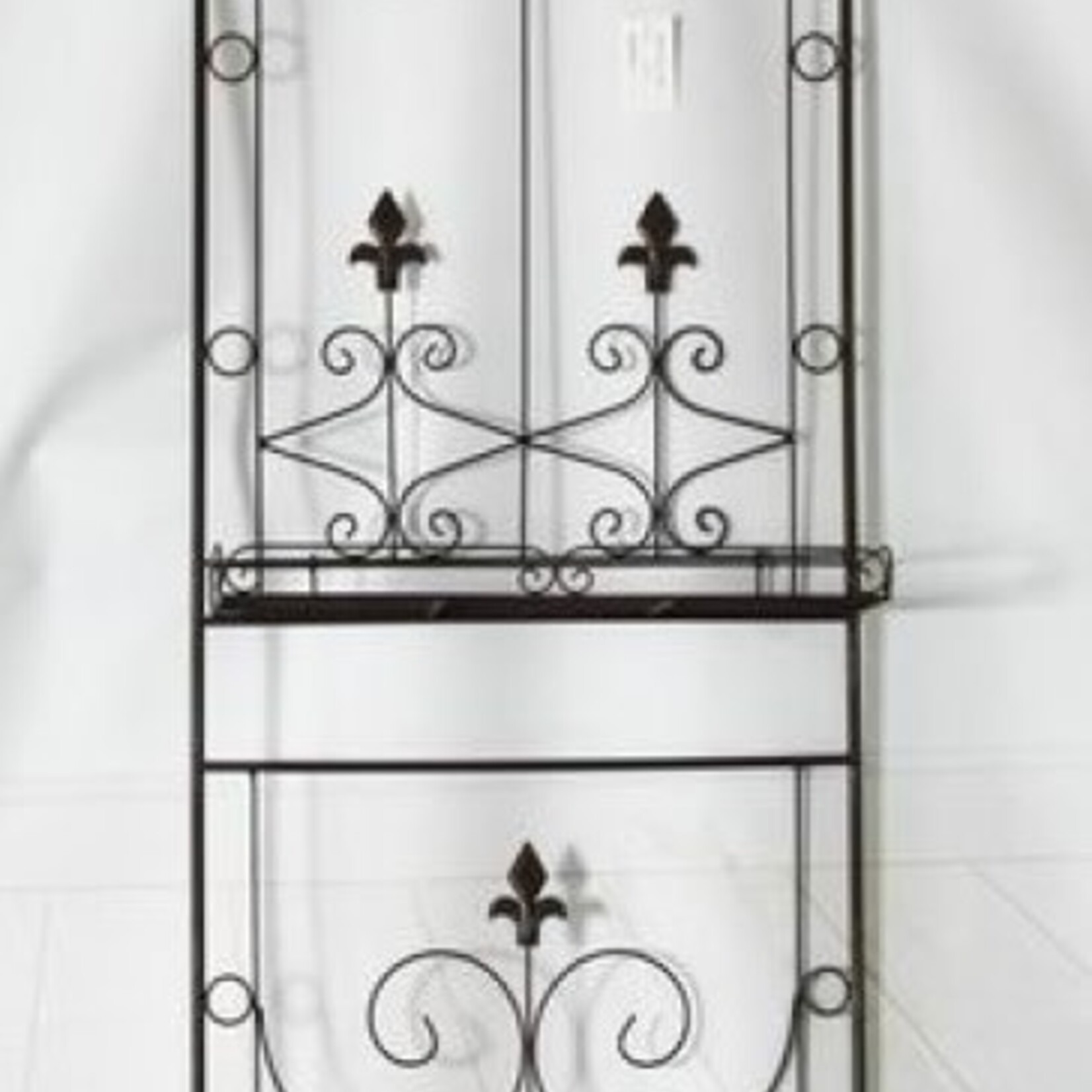 Black Trellis