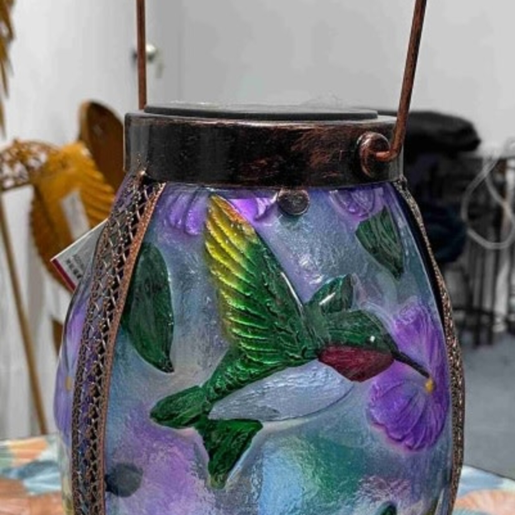Solar lantern w/Hummingbird