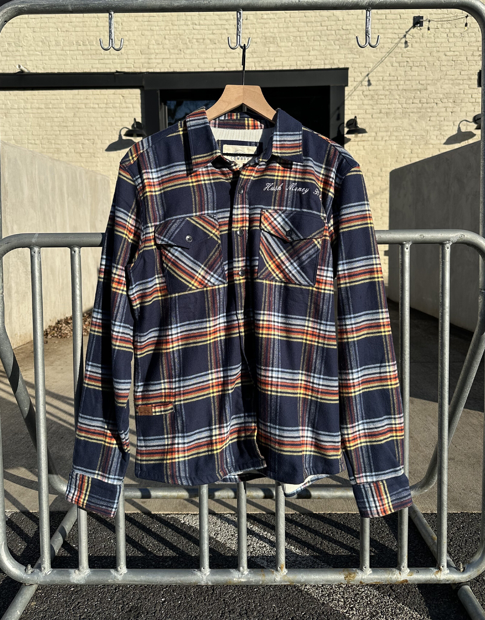 Hush Money Bikes CA Cowboy High Sierra Flannel Men's Daffy Plaid
