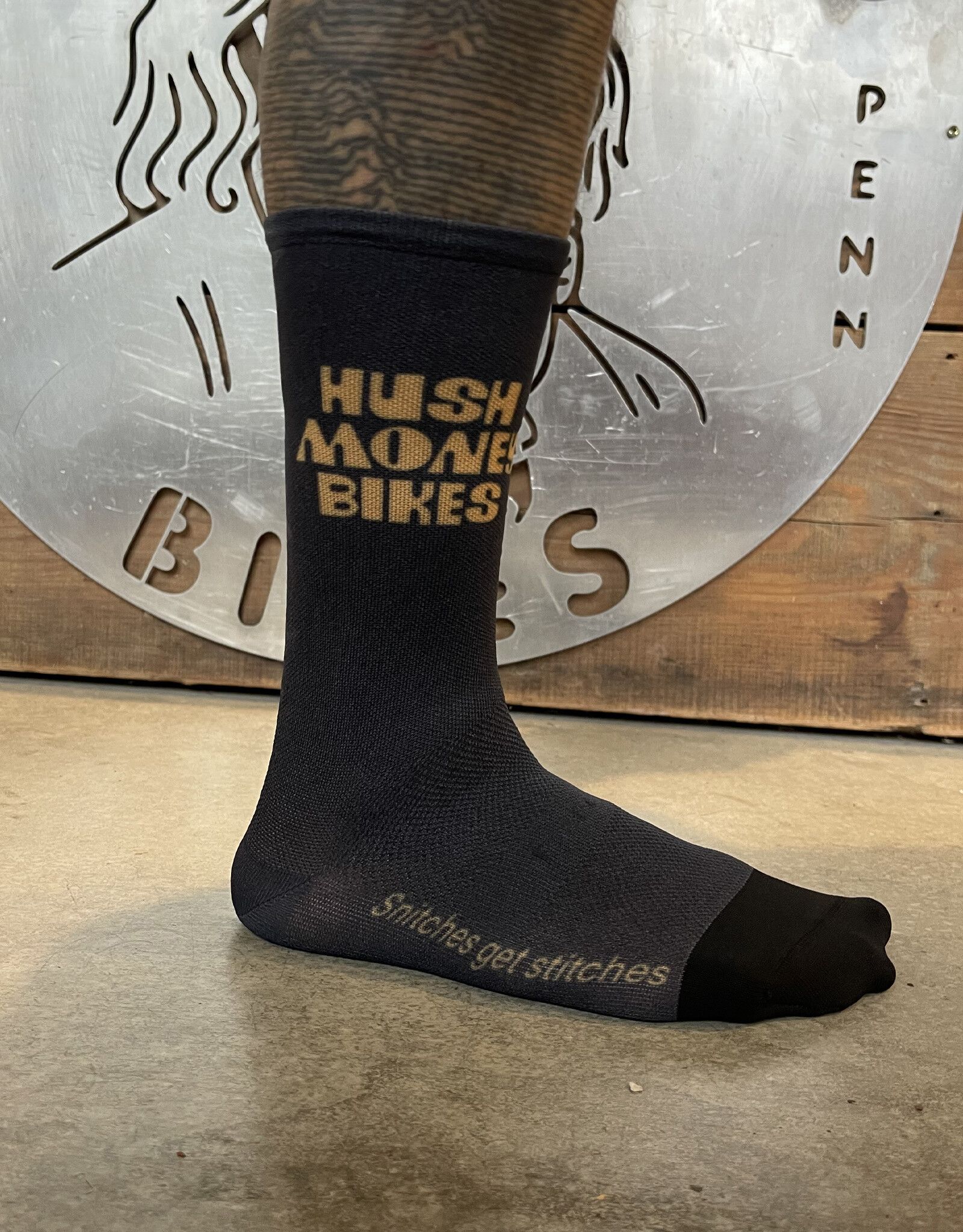 Hush Money Bikes x DeFeet SGS Congdon 6" Nylon Sock