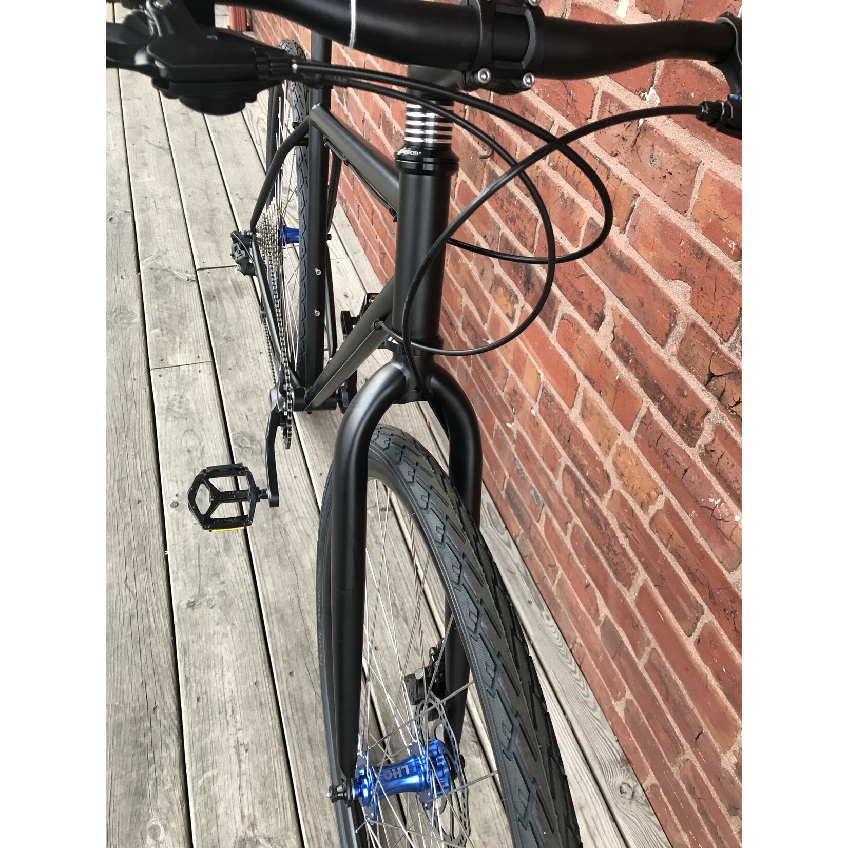 LHQ LHQ CX | MTB Disc Steel Frame Gravel Grinder Bicycle