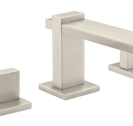 California Morro Bay (Series 77) 8" Widespread Lavatory Faucet in a