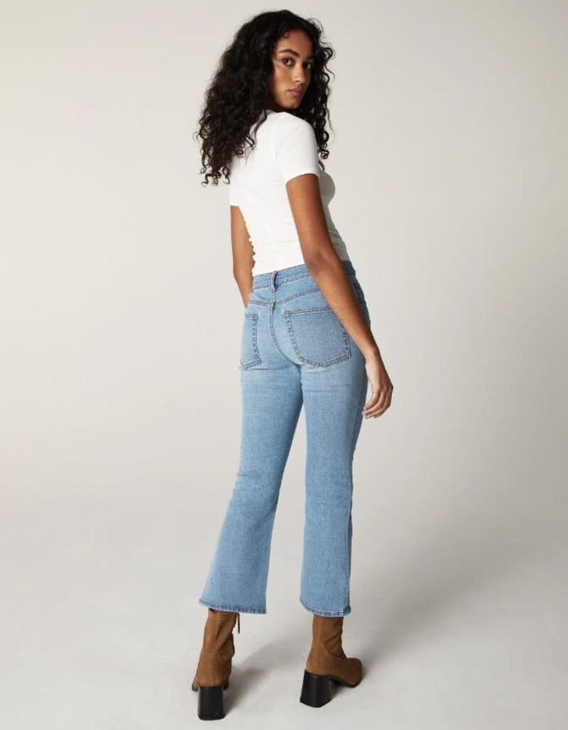 Unpublished Jean Mid Rise Cropped Flare Unpublished Marlow