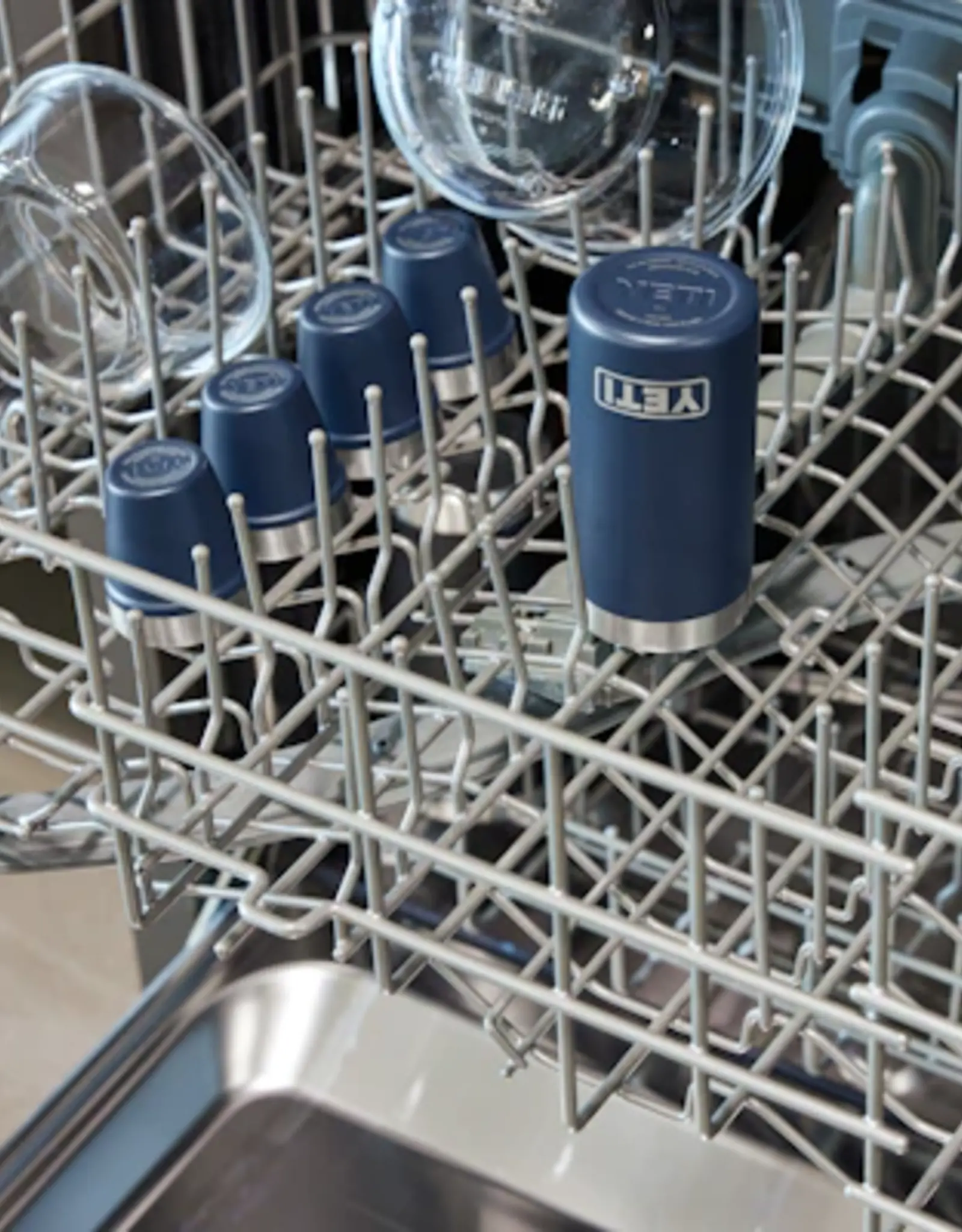 Yeti Yeti Shot Glasses (4) with Carrying  Case