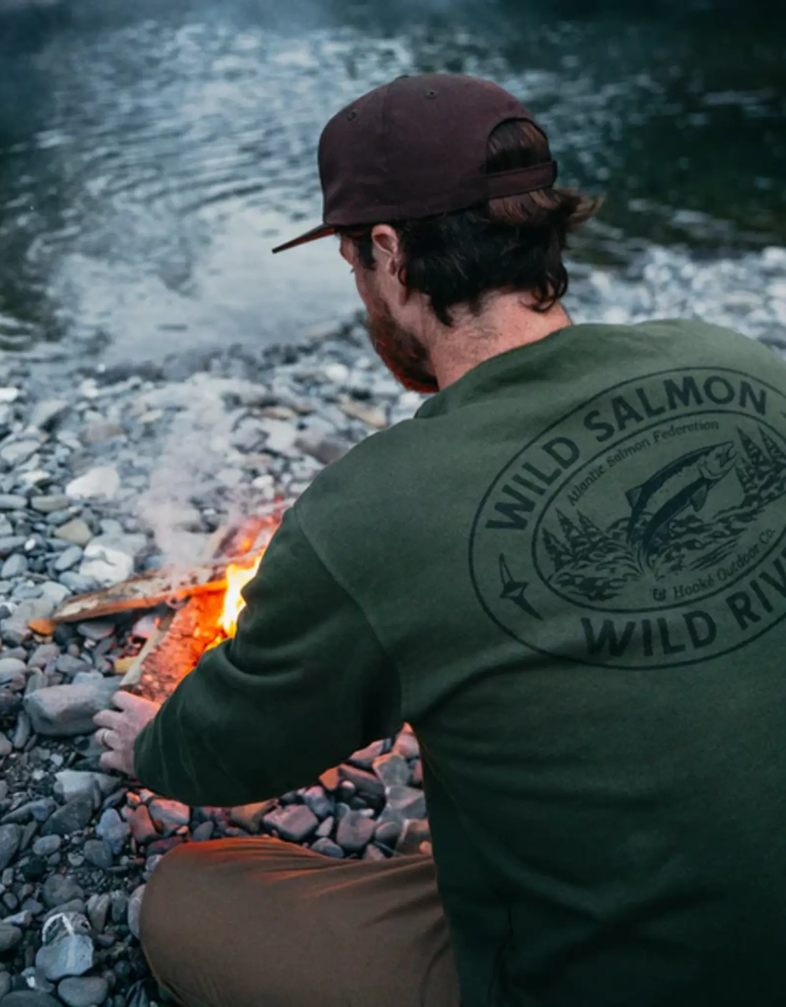 Hooké Hooké Mens Wild Salmon Wild Rivers Crewneck