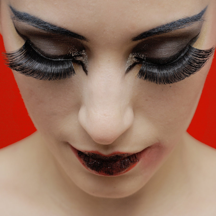 Eyelashes, Make-up & Earrings