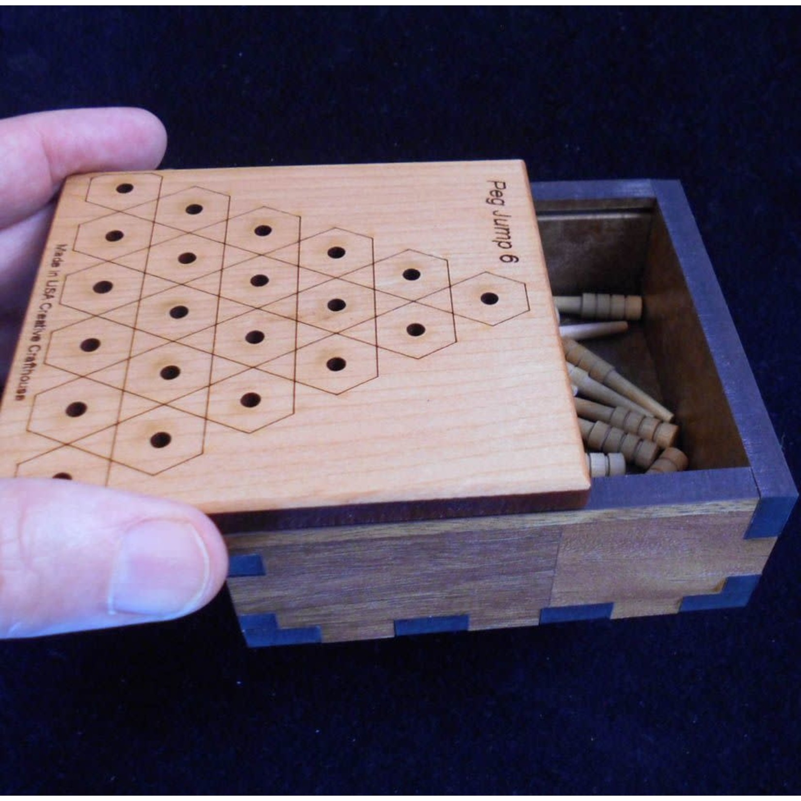 Creative Crafthouse Peg Jump 6 (Wooden Puzzle)