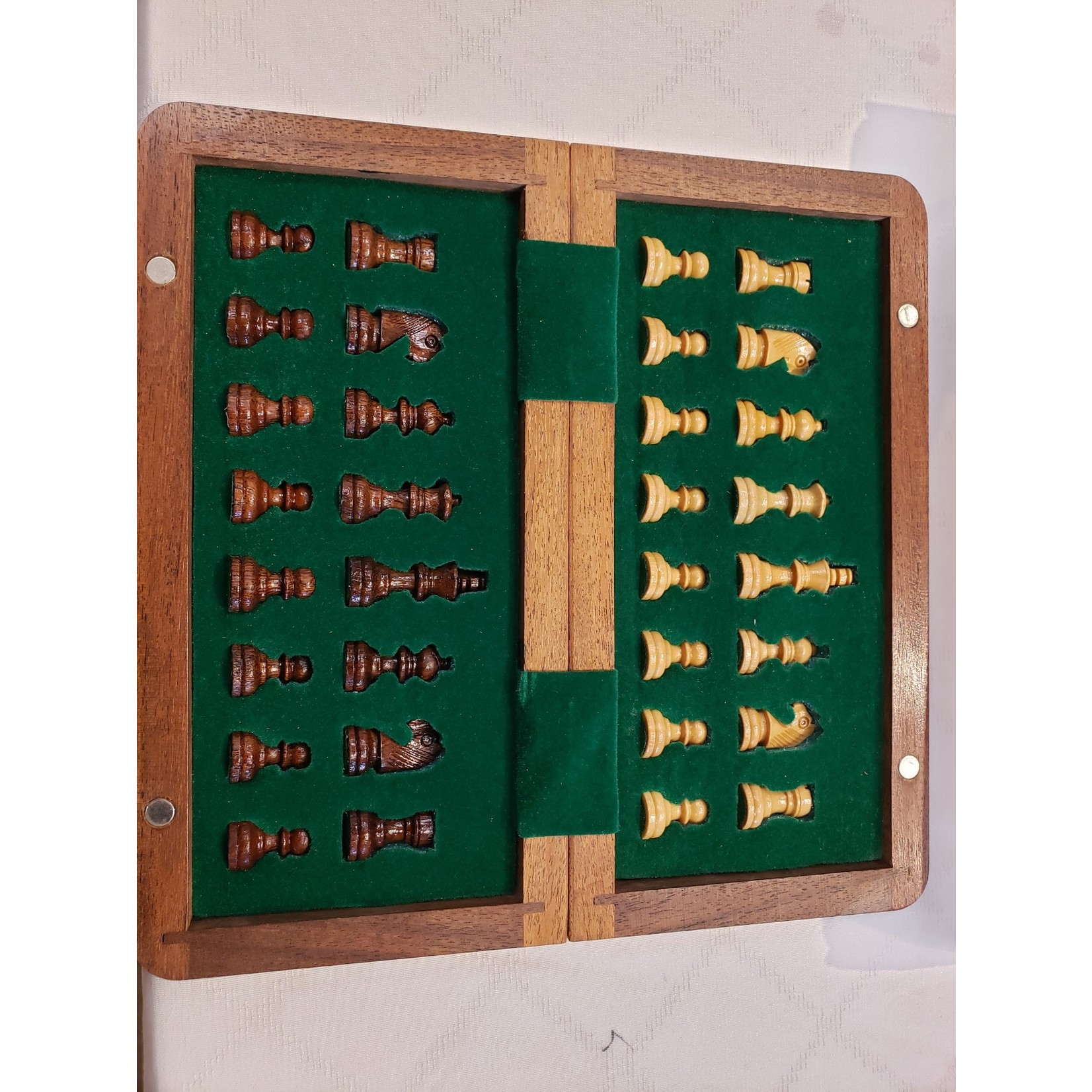 Wood Expressions Chess Set 7" Magnetic Folding