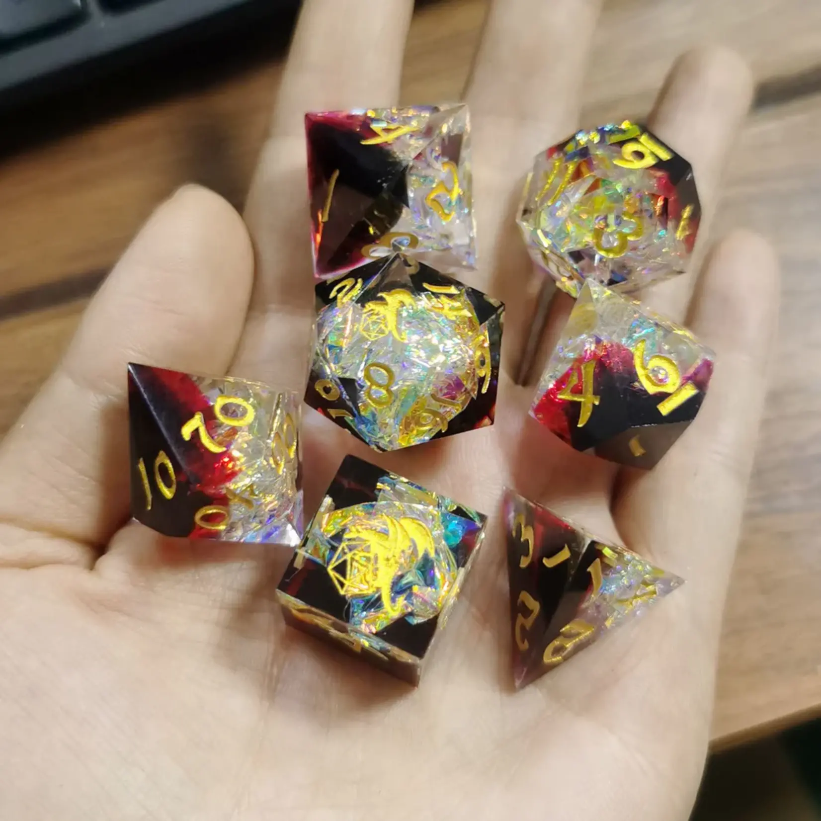 Hymgho Dice US 7-Piece Dice Set: Captured Magic Blood Crystal (Sharp Edge Resin)
