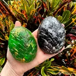 Artisan Bath Co. Dice Soap: Dragon Egg (Black with 7-Piece Dice Set Inside)