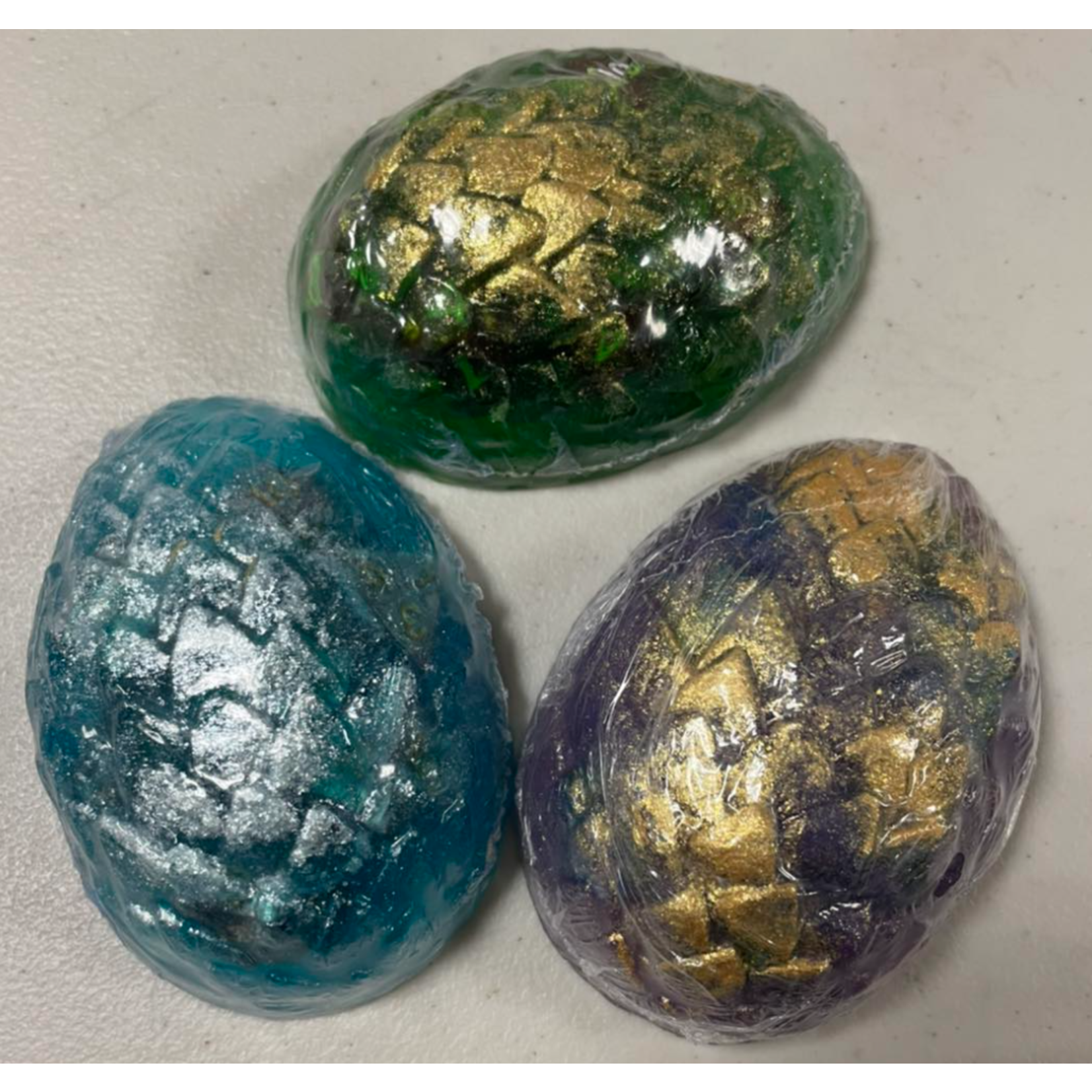 Artisan Bath Co. Dice Soap: Dragon Egg (Green with 7-Piece Dice Set Inside)