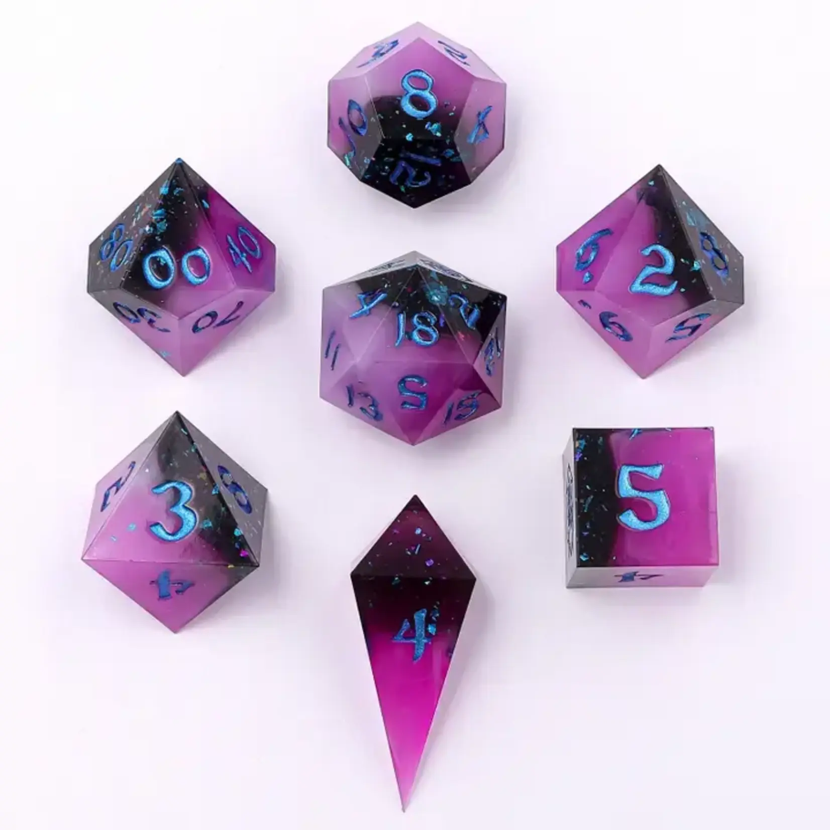 7-Set Dice Sharp Edge Resin Interstellar Magic - Labyrinth Games