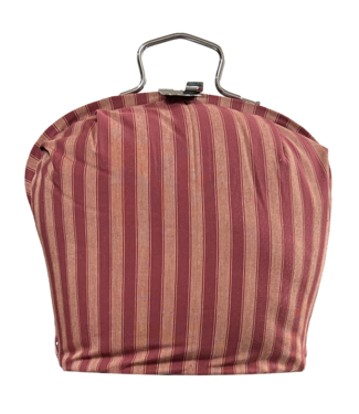 ポミ。 です　　　R&D.M.Co- CATCH ME TEA COSY Tea Cozy - Coombs Wooden Shoe Dutch Import Store Ltd.