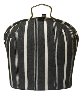 Black Stripes - Tea Cozy (Theemuts)