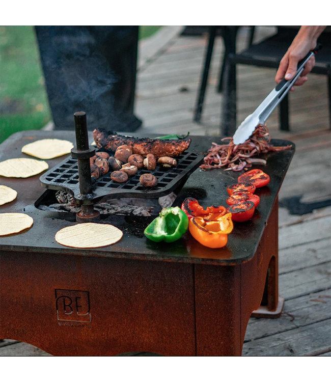 Black Earth Teppan (29” x 29”)