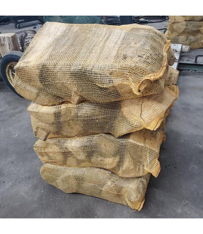 Seasoned Poplar Firewood - Bundle (1.25 Cubic Feet)