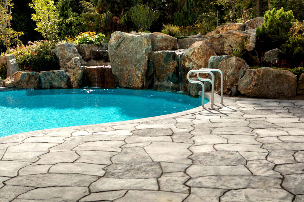 Barkman Rosetta Grand Flagstone / Pallet (90 SqFt) Livingstone Outdoor