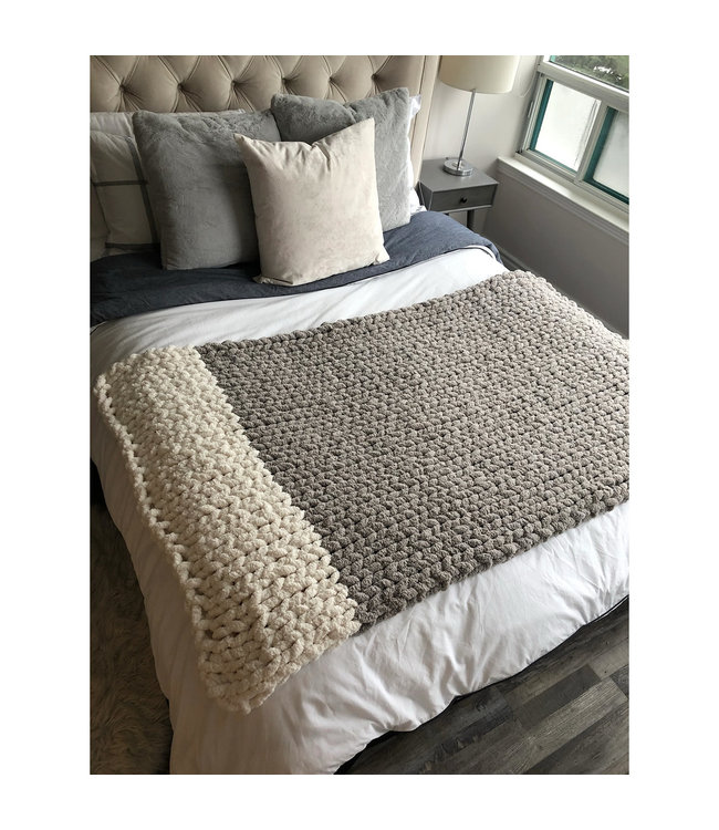 Healing Hand Chunky Knit Blanket Vintage Grey -Double