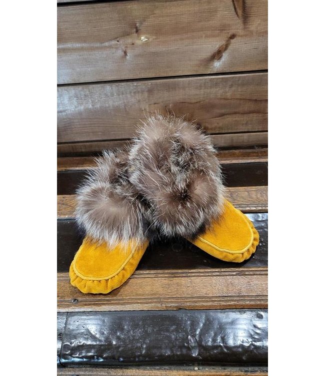 Moccasin Slipper Tan W/Fur - Ladies 5T