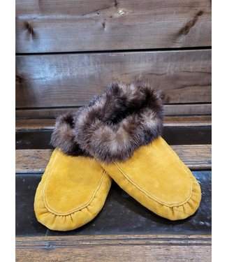 Made By Martha (C) Handmade Moccasin Slipper Tan Blue/Fur - Ladies 6T
