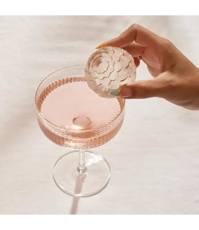 Peak Cocktail Reusable Ice Cube - Tray Petal