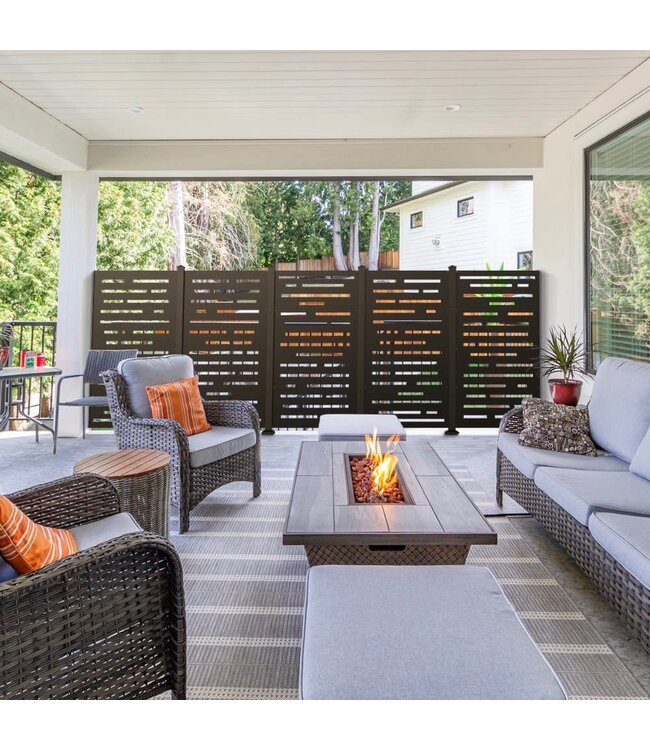 Sunbelly Standard Privacy Screen | Blurrier Lines Black 38"x68"